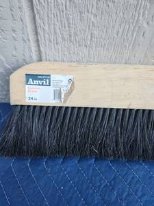 lot 305 image: Anvil Concrete Broom 24 in 1002 277 433