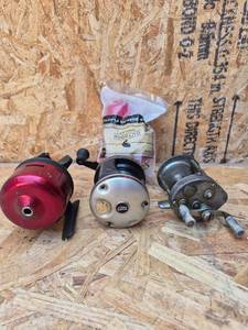 lot 341 image: Lot of 3 Fishing Reels Abu Garcia and Others