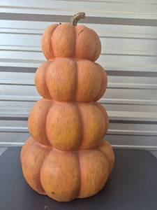 lot 365 image: Stacked Pumpkin Decorative Figurine 4-Tier has a couple small cracks