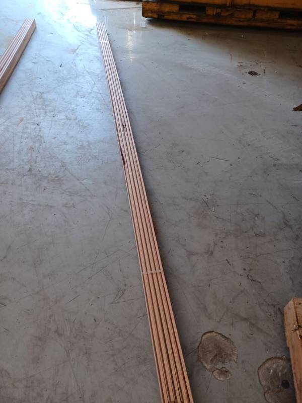 lot 60921 image: 120 Linear Feet Oak Base