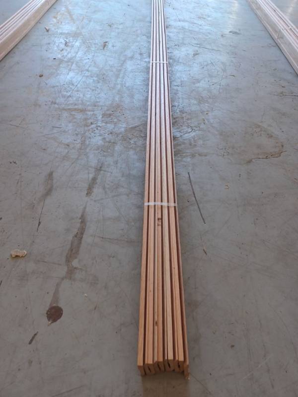 lot 60930 image: 120 Linear Feet Oak Base