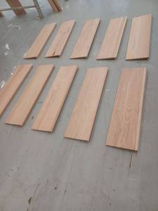 lot 17920 image: Stair Tread, Oak, 10 Pieces, 42 Inches Wide