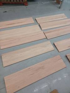 lot 17931 image: Stair Tread, Oak, 10 Pieces, 48 Inches Wide