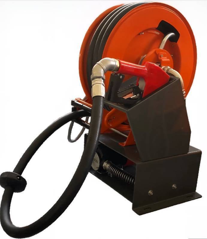 lot 3104 image: UNUSED LandHonor  LHRDFP10 Diesel Fuel Transfer Pump comes with 49ft hose reel