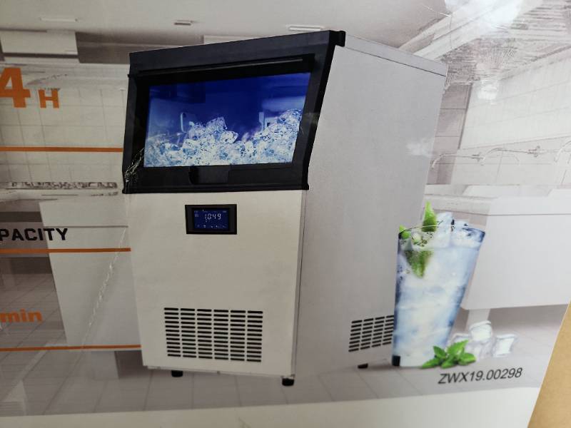 lot 3340 image: Unused LandHonor Commercial-Style 100lb Ice Maker  LHR-IM25 - Produces Clear Cubic Ice for Home, Office, Bar or Light Commercial Use. Efficient Ice Production for Consistent Performance.