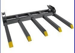 lot 3262 image: Unused LandHonor 4000lb Clamp On Pallet Debris Bucket Forks LHR-PBF4000A - 5 Tines