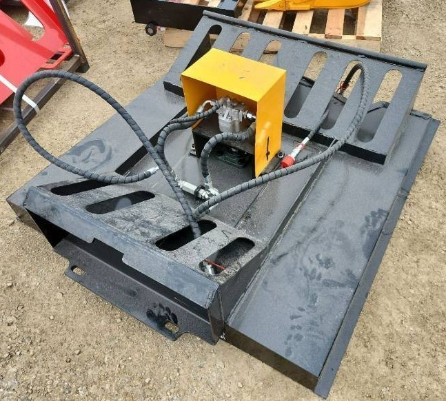 lot 8144 image: Captok Mini Skid Steer Brush Cutter CK-MBC53