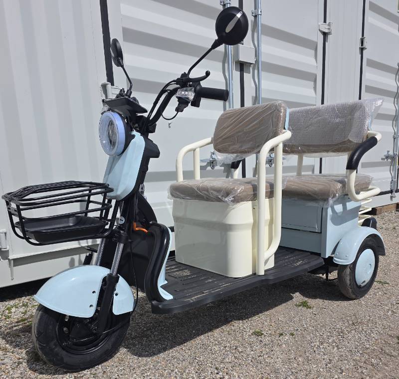 lot 5038 image: SDLanch Blue Mini Golf CartTrike Electric Vehicle MGC40 - Wall Charger - Remote Security System - Lights - Horn - Under Seat Storage - Small But Powerful Some Assembly Required