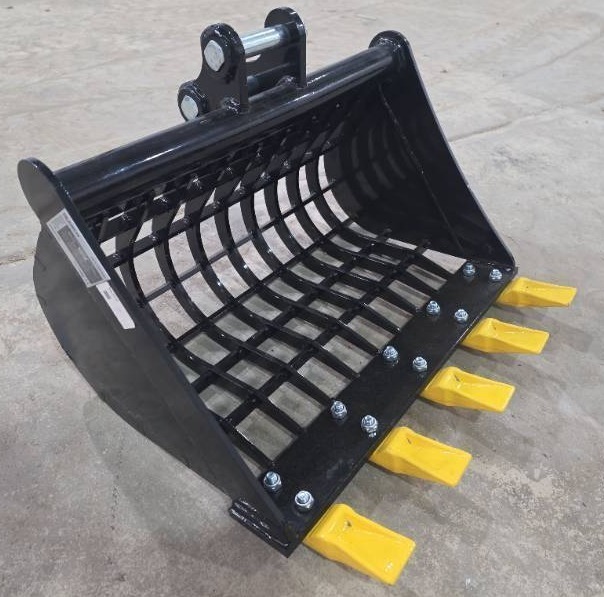 lot 5290 image: Unused SDLanch Heavy-Duty 60cm Grid-Shaped Rock Bucket w Teeth for Mini Excavator - Black Powder-Coated Steel Construction w Yellow Teeth. Dimensions 600x550x420mm 33KG