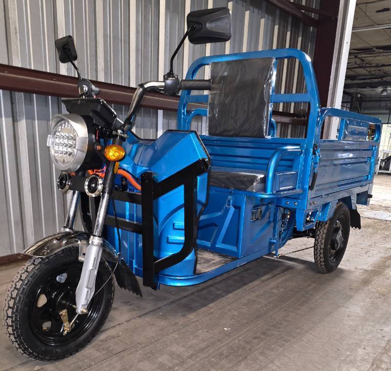 lot 5031 image: Blue - IRET13 High-End Electric Tricycle 800W 60V20A - Dump Bed - Speed Regulating & Boosting Device to Ensure Strong Output Power - Very Powerful - LCD Panel - LED Headlights