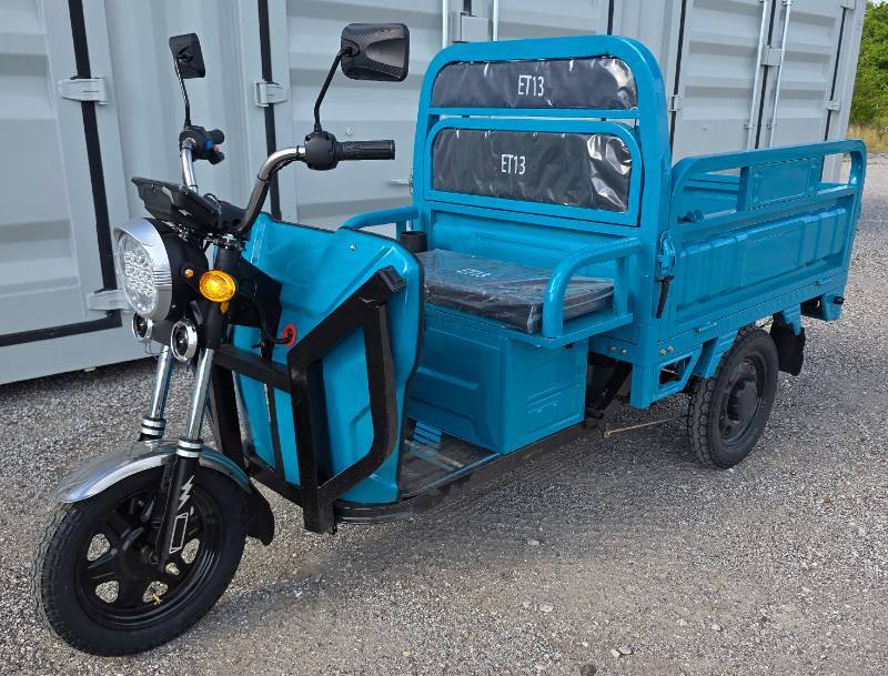 lot 5032 image: Blue - IRET13 High-End Electric Tricycle 800W 60V20A - Dump Bed - Speed Regulating & Boosting Device to Ensure Strong Output Power - Very Powerful - LCD Panel - LED Headlights