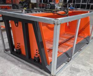 lot 10082 image: PABREAK Skid Steer 84 Screen Bucket SCB270