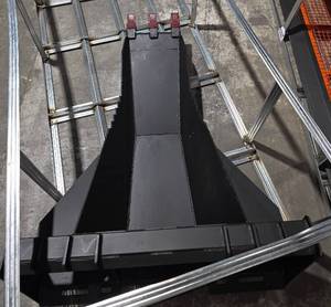 lot 10042 image: PABREAK Skid Steer Stump Bucket BT200
