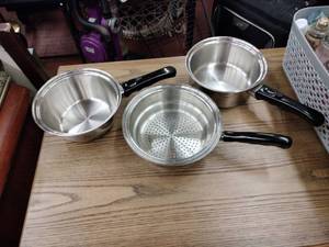 lot 63175 image: Set of 3 Vita Craft Pans