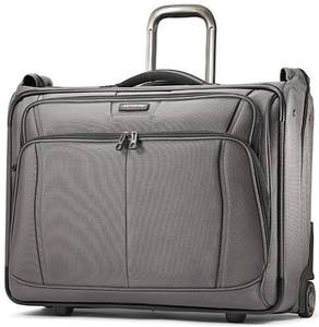 lot 63209 image: Skyline Rolling Garment Bag