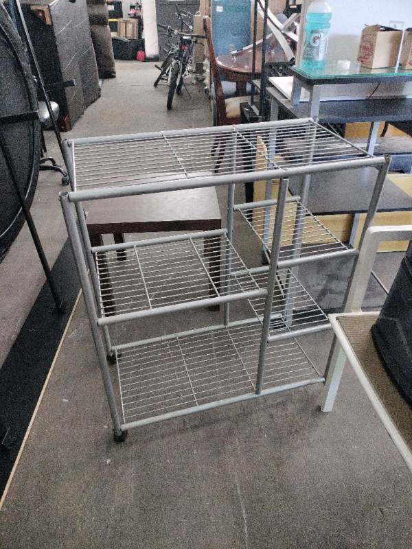 lot 63009 image: Grey Metal Rolling Utility Cart (Missing Castor Wheel)