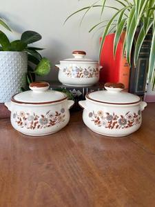 lot 60960 image: 1980s Gardenia ceramic soup tureens - Set of 4