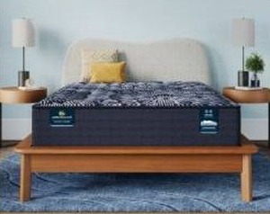 lot 17908 image: Serta Perfect Sleeper X Knox Firm 13.5 in. Queen Hybrid Mattress - Retail $1,399
