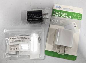 lot 687 image: USB Wall Charger & Lightning Headphone Adapter Bundle