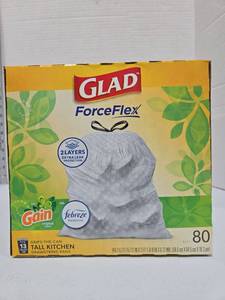 Glad ForceFlex Tall Kitchen Trash Bags  13 Gallon  80 Bags (Gain Original Scent  Febreze Freshness)