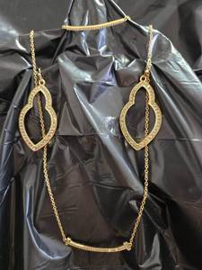 lot 735 image: Necklace, Bracelet & Earring Set.  Park Lane