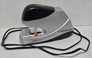 lot 818 image: Swingline Optima 45 Pre-owned Stapler