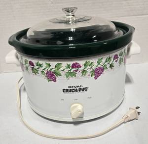 lot 819 image: Rival Crock-Pot Stoneware Slow Cooker Grape Design Pre-owned