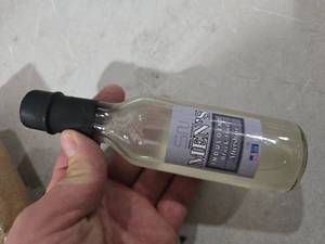lot 6576 image: After Shave for Men