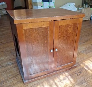 lot 101 image: The Refined Feline Pet Furniture Cabinet with Ventilation