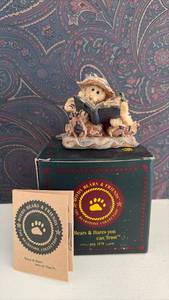 lot 113 image: Boyds Bears & Friends Daphne & Eloise Womens Work Style 2251 Figurine