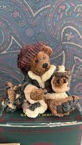 lot 114 image: Boyds Bears and Friends Elgin the Elf Bear