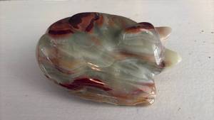 lot 119 image: Polished Stone Carved Cat Figurine