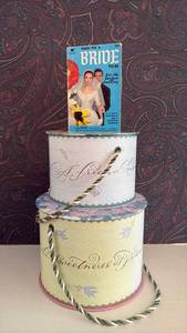 lot 126 image: Vintage for a Bride-To-Be No. 29 Wedding Planning Booklet and Round Decorative Boxes