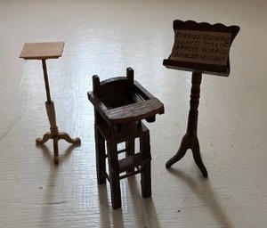 lot 164 image: Miniature Wooden Doll House Furniture Set 3 Pieces Music Stand Chair