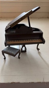 lot 167 image: Miniature Grand Piano Model with Bench