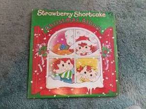 lot 214 image: Strawberry Shortcake Christmas Shortcake Shop LP