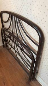 lot 240 image: Antique Metal Headboard & Footboard w Mattress & Boxspring