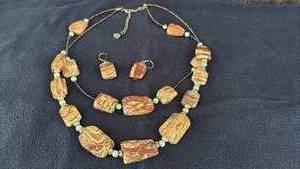lot 269 image: Faux Stone and Bead Necklace with Matching Earrings
