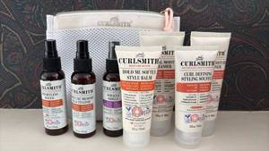 lot 274 image: Curlsmith Hair Care Set Effortless Waves Curl Care Set