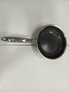 lot 8218 image: Hexclad 8 inch Fry Pan