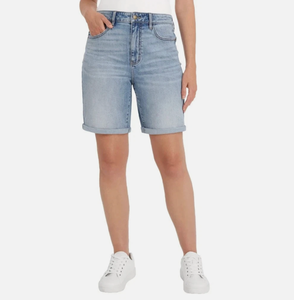lot 10589 image: Wrangler Womens High Rise Denim Shorts, Light Blue, 4