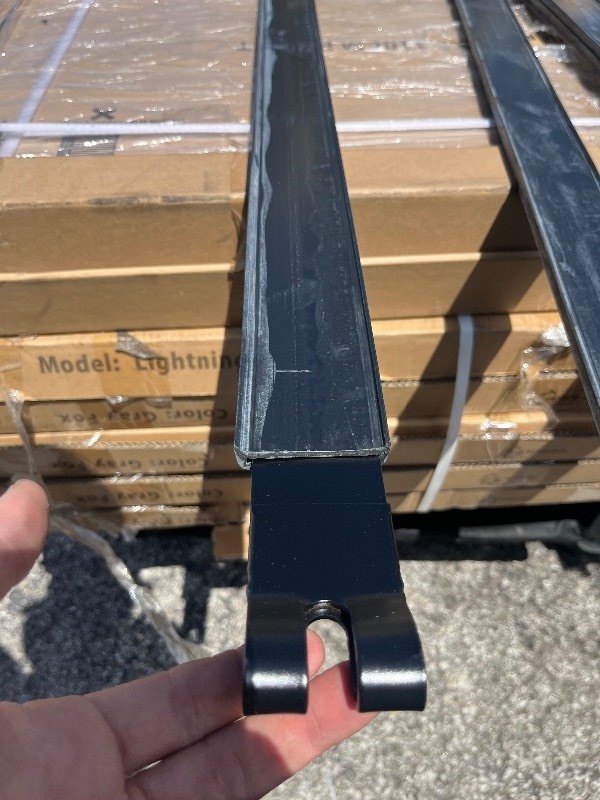 lot 64 image: Pair of Two 36 Tank Straps Rubber Middle