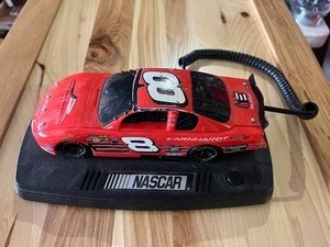 lot 101 image: The Intimidator Nascar Dale Earnhardt Unique Phone - Great Collectors Item