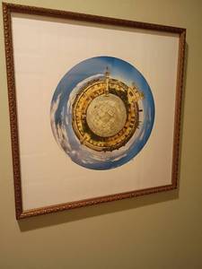 lot 908 image: Framed Wall Decor.  21 x 21