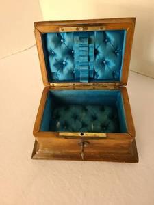 lot 1020 image: Antique French Vanity or Sewing Box with Tufted Teal Silk Interior and Brass Handle and Key, 7in wide