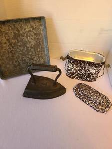 lot 1078 image: Vintage French enamel miners lunch pail, sad iron, galvanized steel square tray