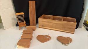 lot 1136 image: Cedar scented drawer blocks