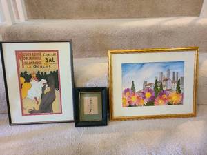 lot 1147 image: Framed wall decor, largest is 13x16