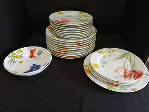 lot 1206 image: Bernardaud Exclusively for Williamsonoma Dinnerware Set Floral Design Bring packing  and boxes for hauling and loading.