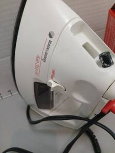 lot 1249 image: Barcomatic Auto Shut-Off Steam Iron with dryer sheets and 12 can cleaner